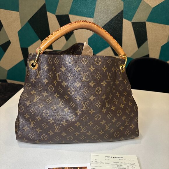 Louis Vuitton Monogram Artsy MM Hobo Model M40249 - Picture 14 of 15